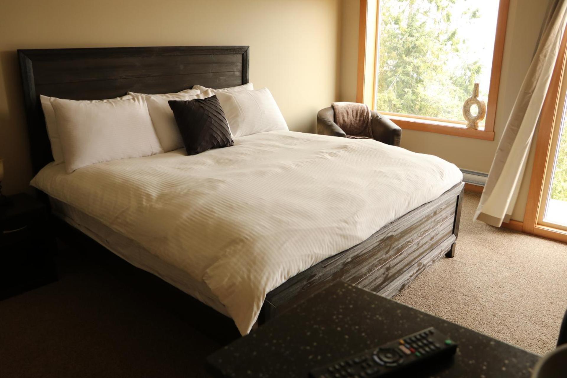 Moon Water Lodge Malahat Luaran gambar